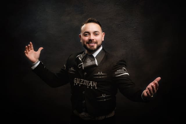 Mariachi Guzmán