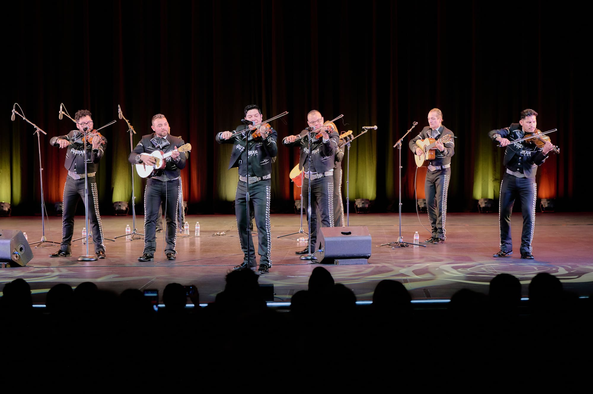 Mariachi Guzmán